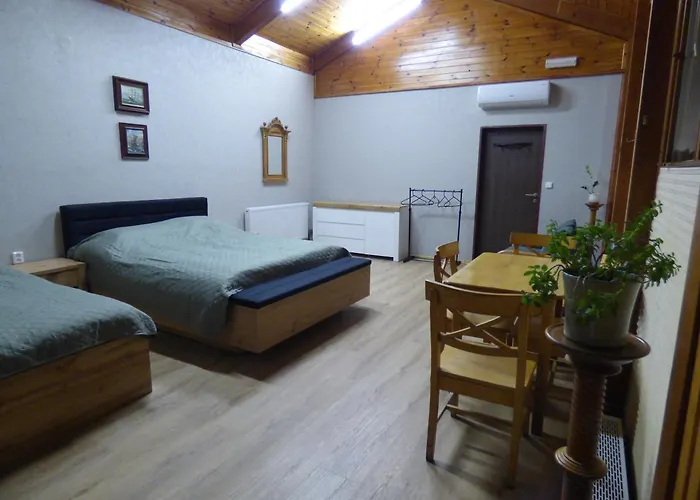 Za Plotem Apartment